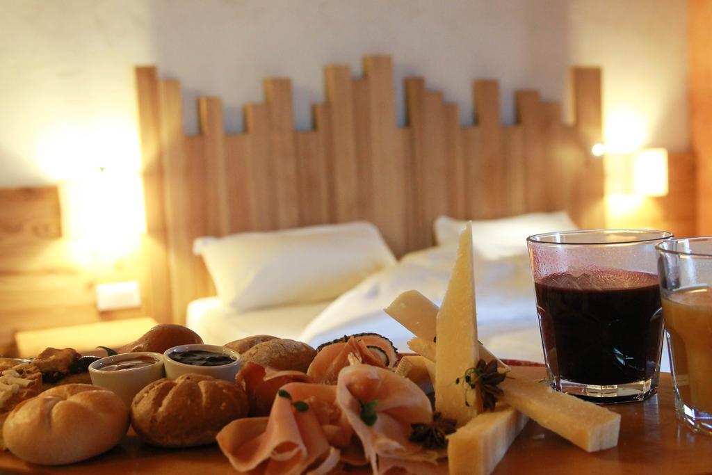 Malga Millegrobbe Nordic Resort Лавароне Номер фото