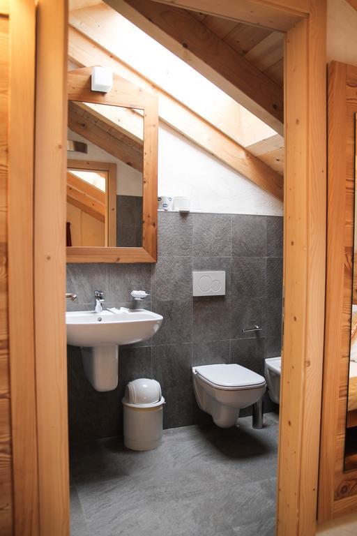 Malga Millegrobbe Nordic Resort Лавароне Номер фото
